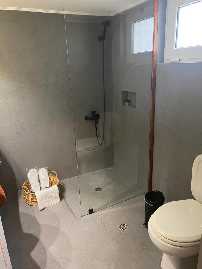 Suite With Garden Agia Marina  Экстерьер фото