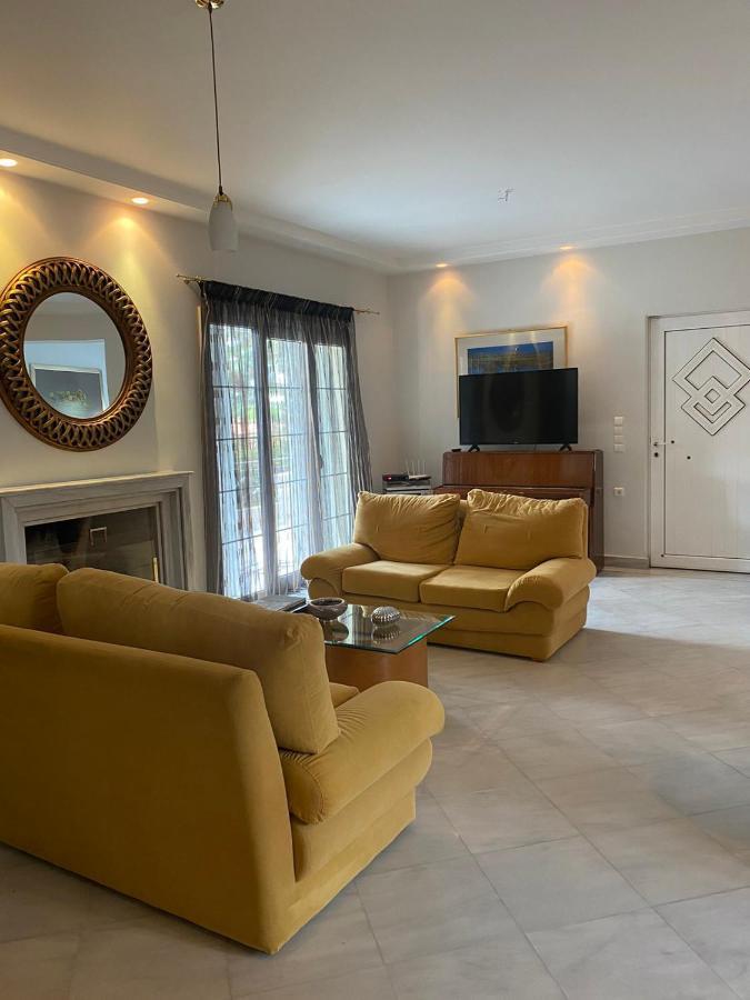 Suite With Garden Agia Marina  Экстерьер фото